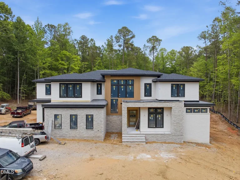 6820 Brixley Circle-1 copy